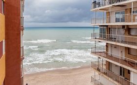 Atico Con Espectacular Terraza Y Vistas Al Mar